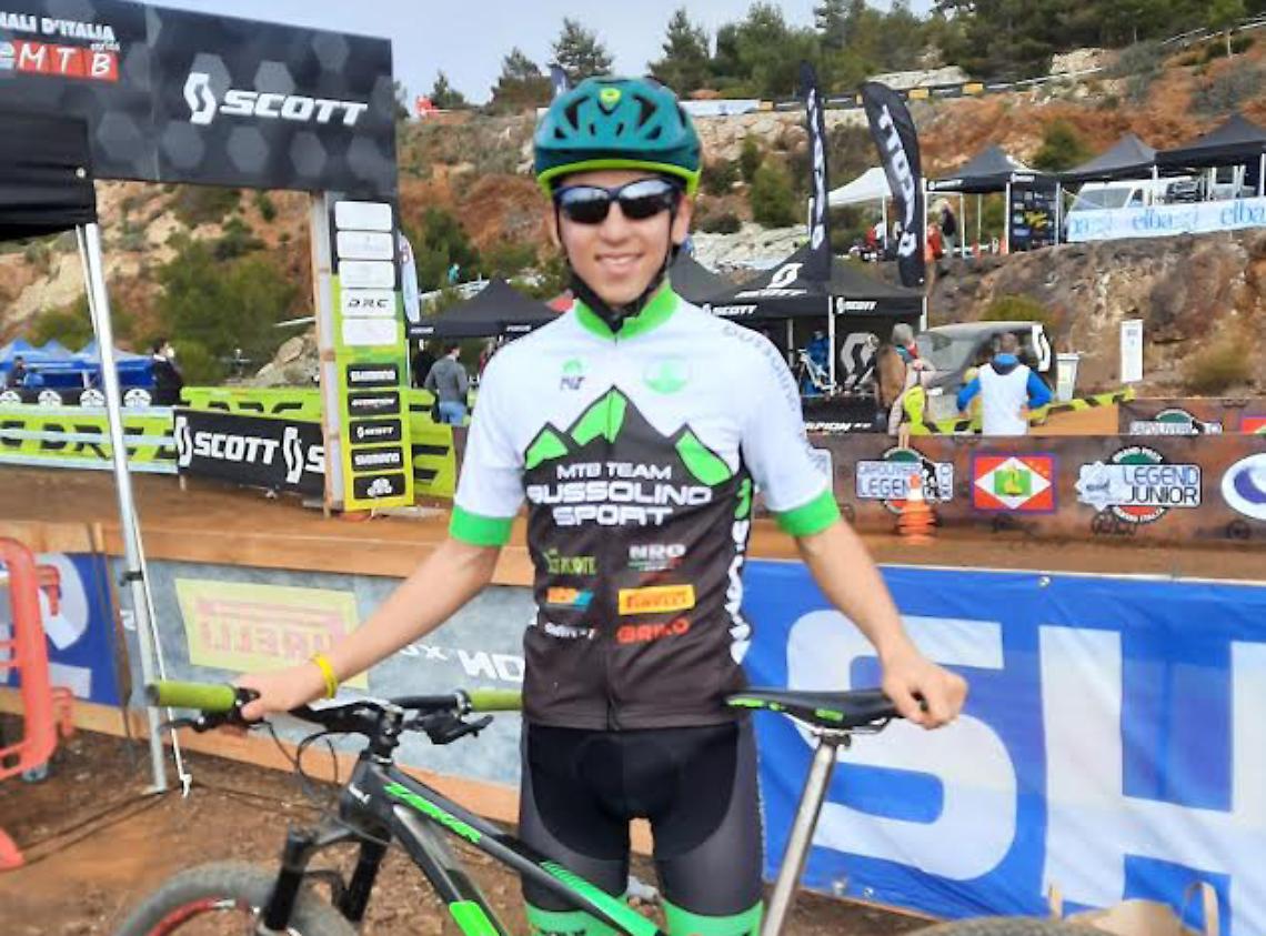 MOUNTAIN BIKE. Emanuele Savio del Bussolino Sport si laurea campione d’inverno