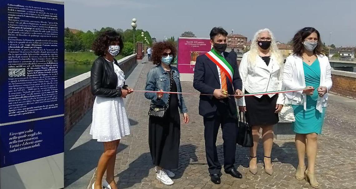 SAN MAURO. “Un assembramento per fare una marchetta al Sindaco”