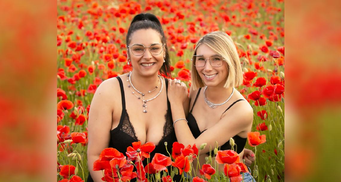 TRINO VERCELLESE. “Trino Shooting Tour” con le modelle tra i papaveri