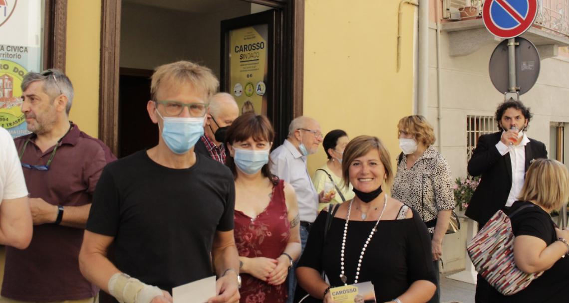 SAN MAURO TORINESE. Il Patto Civico inaugura la sua sede davanti alla Pulcherada