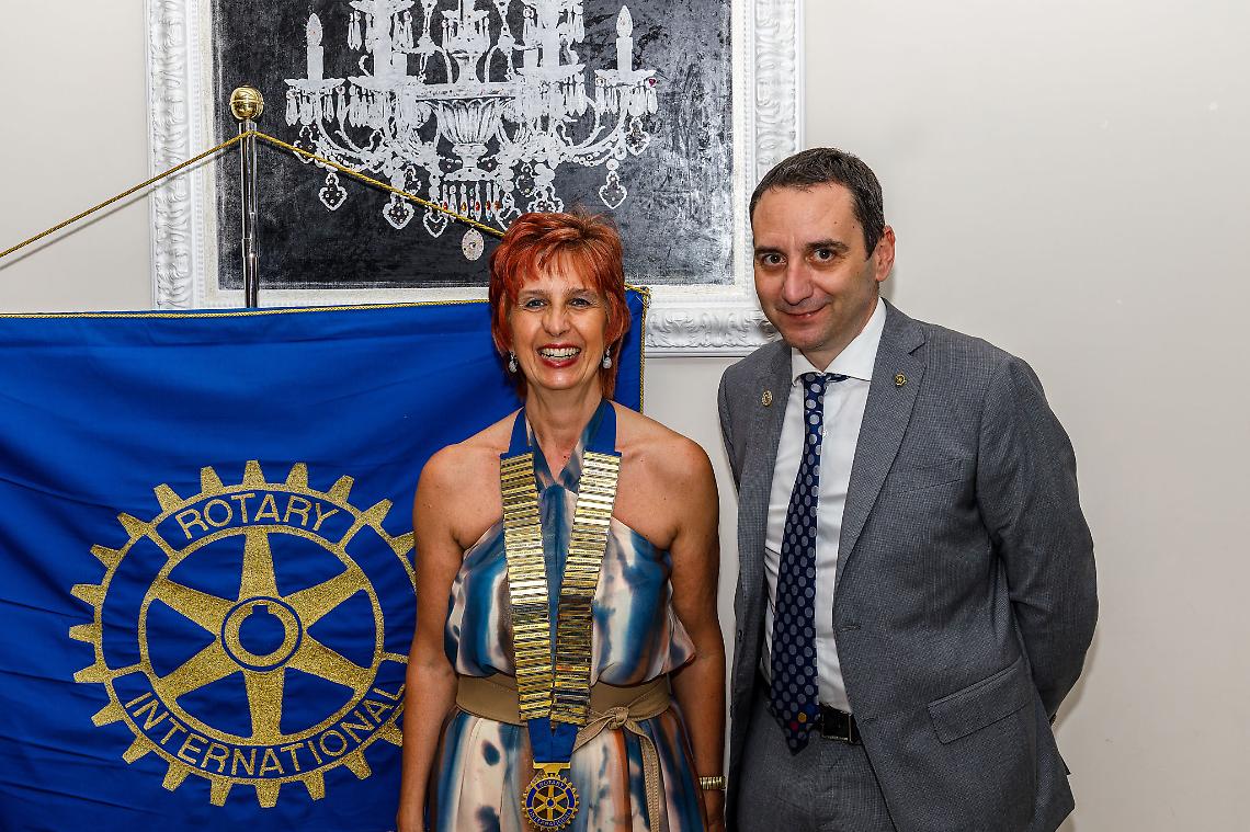 CHIVASSO. Rotary Club, passaggio di consegne tra Ossola e Chiavarino