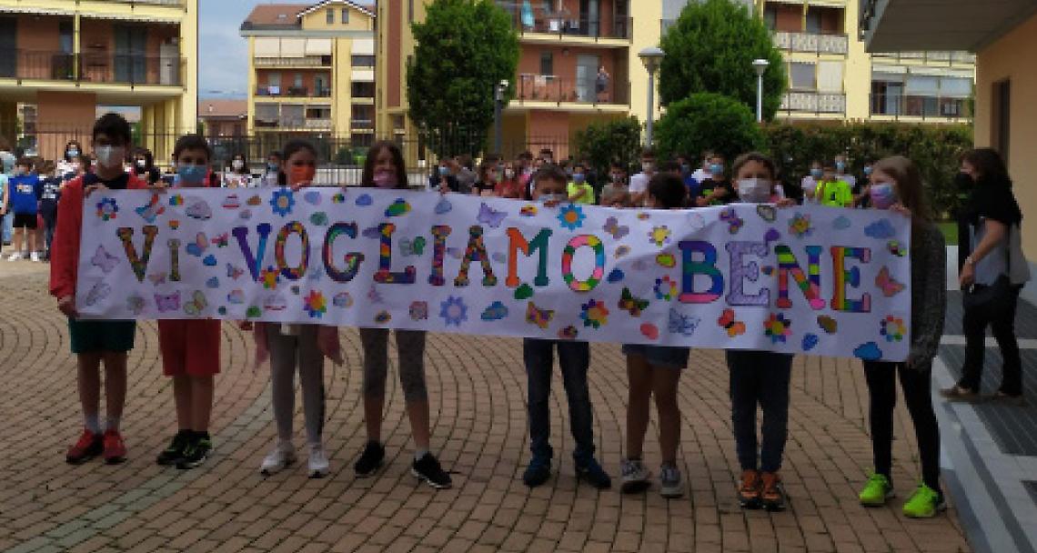 BORGARO TORINESE. I bimbi della scuola primaria tornano alla Casa di Riposo