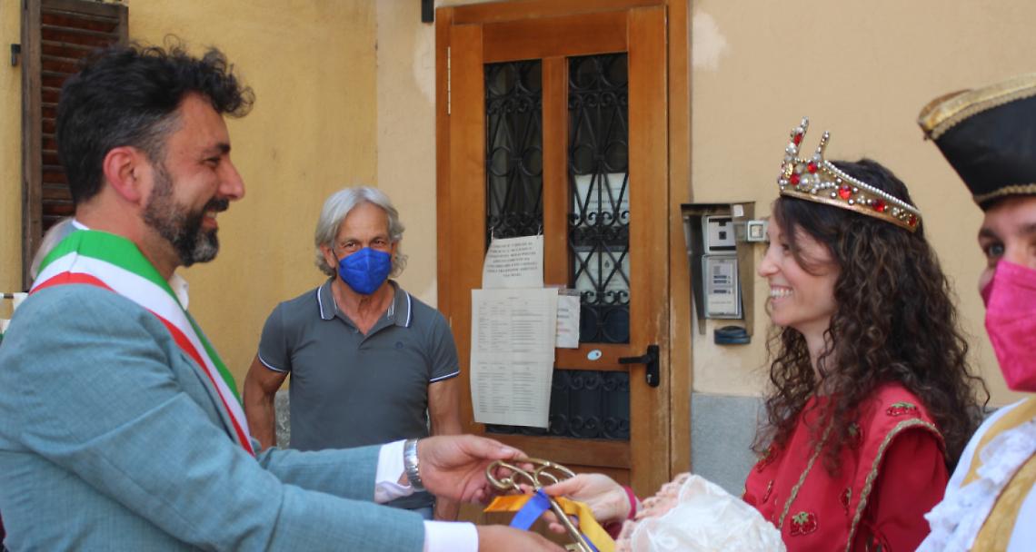 SAN MAURO TORINESE. Francesca Farina è la “Regina delle fragole”