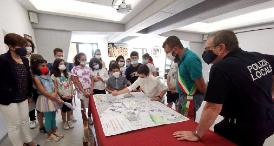 NOLE. I bambini delle scuole elementari “progettano” la pista ciclopedonale