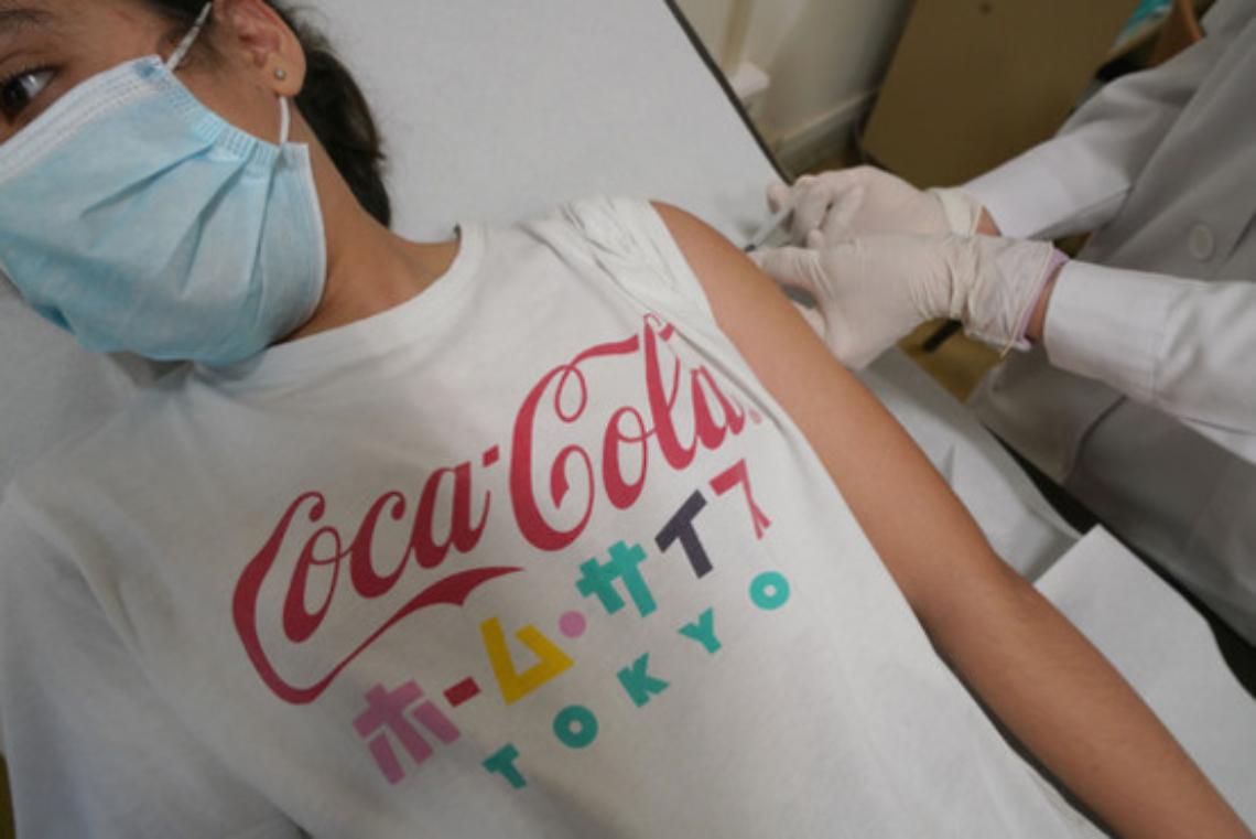Vaccini Covid in vacanza: 300 piemontesi prenotati al mare