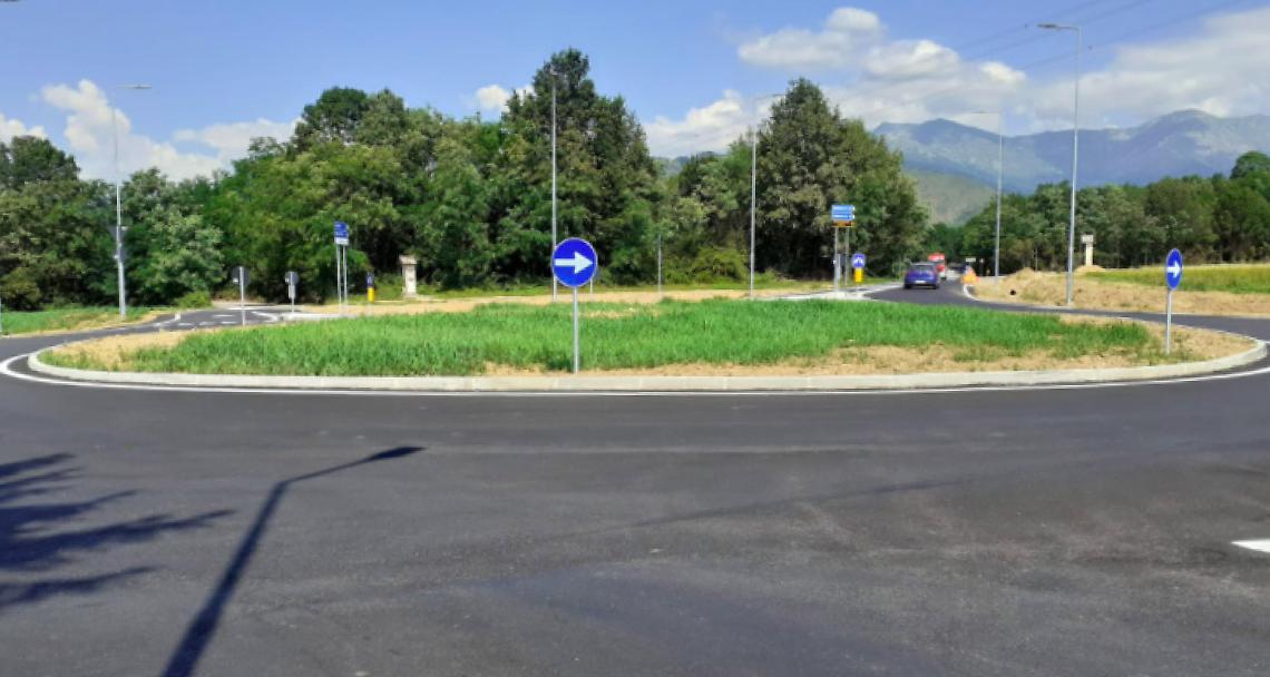 GROSSO. Conclusi i lavori per la rotonda sulla Sp22