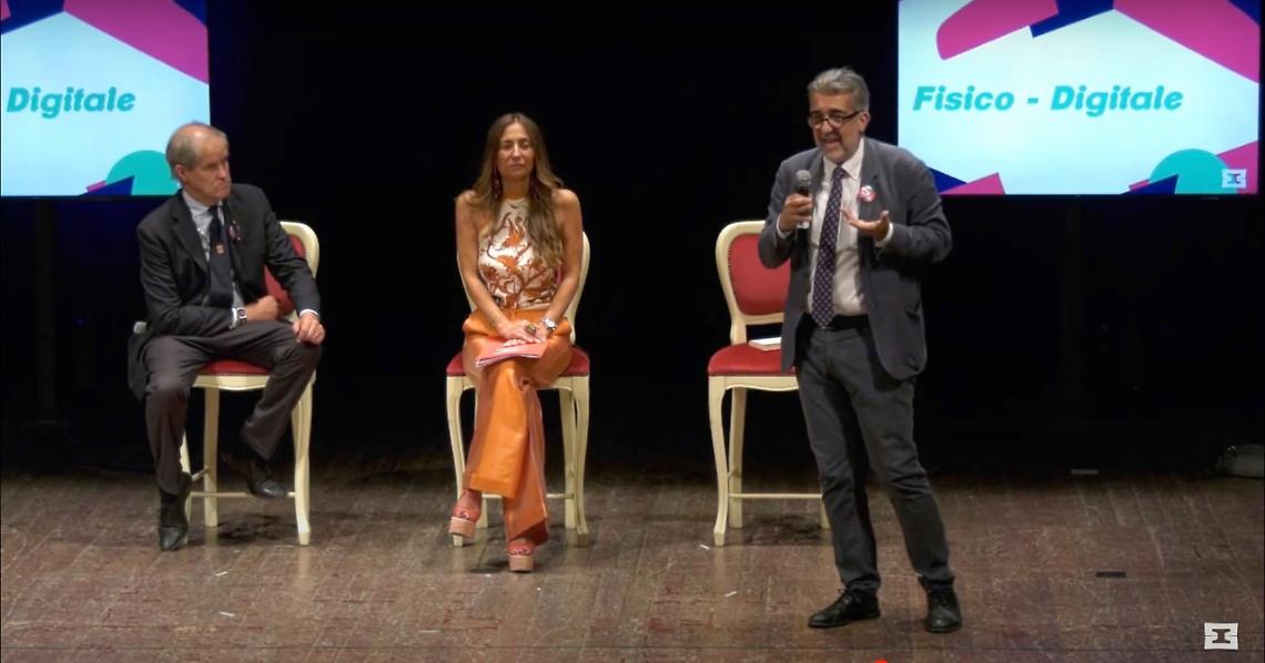 Ivrea lancia la sfida a Pordenone.  Capitale del libro: c’è il dossier