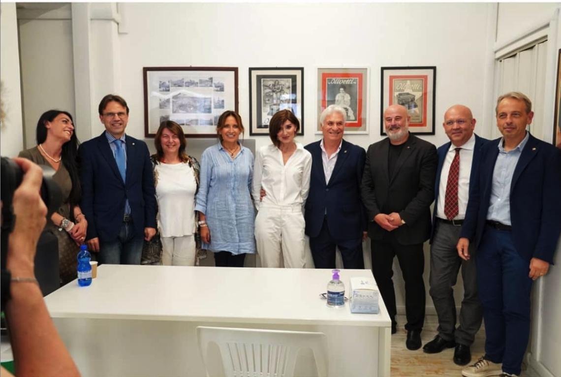 IVREA. Piccoli si iscrive a Forza Italia, Tiraboschi attacca i Ferragnez