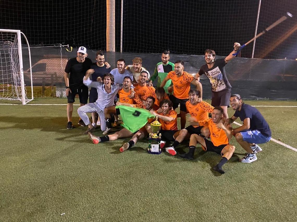 CALCIO A 7. La Piola e Dieci10 chiudono la stagione trionfando a Torrazza
