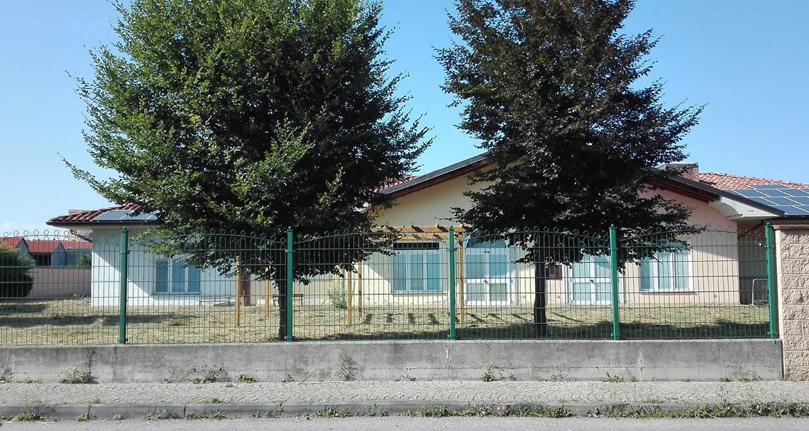 CIGLIANO. Arriva un’interrogazione sulla “Ortensia Marengo” e finalmente il Comune provvede a tagliare l’erba