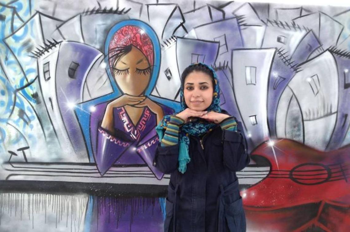 IVREA. #stradeparallele con Shamsia Hassani