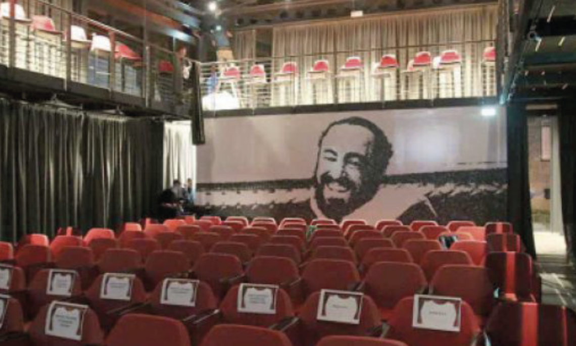 LEINI. Il teatro Pavarotti sarà affidato in concessione
