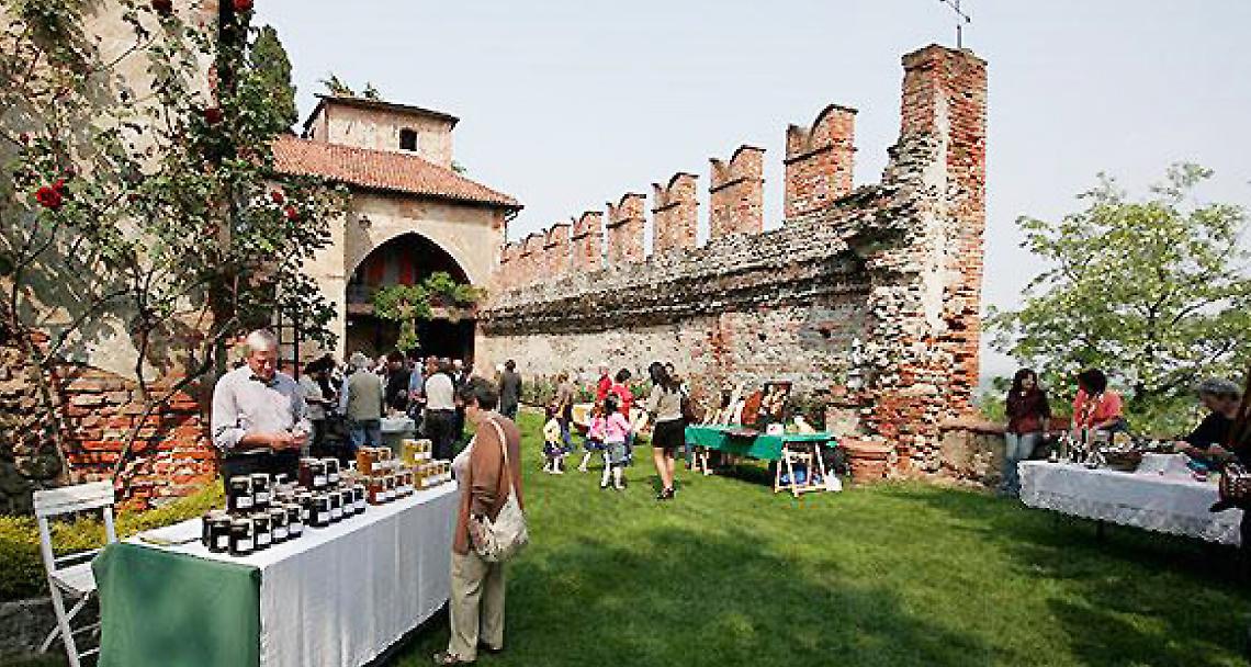 MONCRIVELLO. Domenica al castello c’è la “Festa dell’uva”
