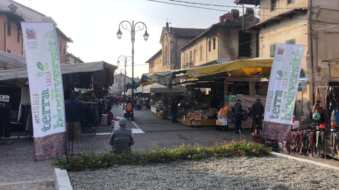SAN GIORGIO CANAVESE. Al mercato, scambio di saperi e sapori tra musica ed eccellenze