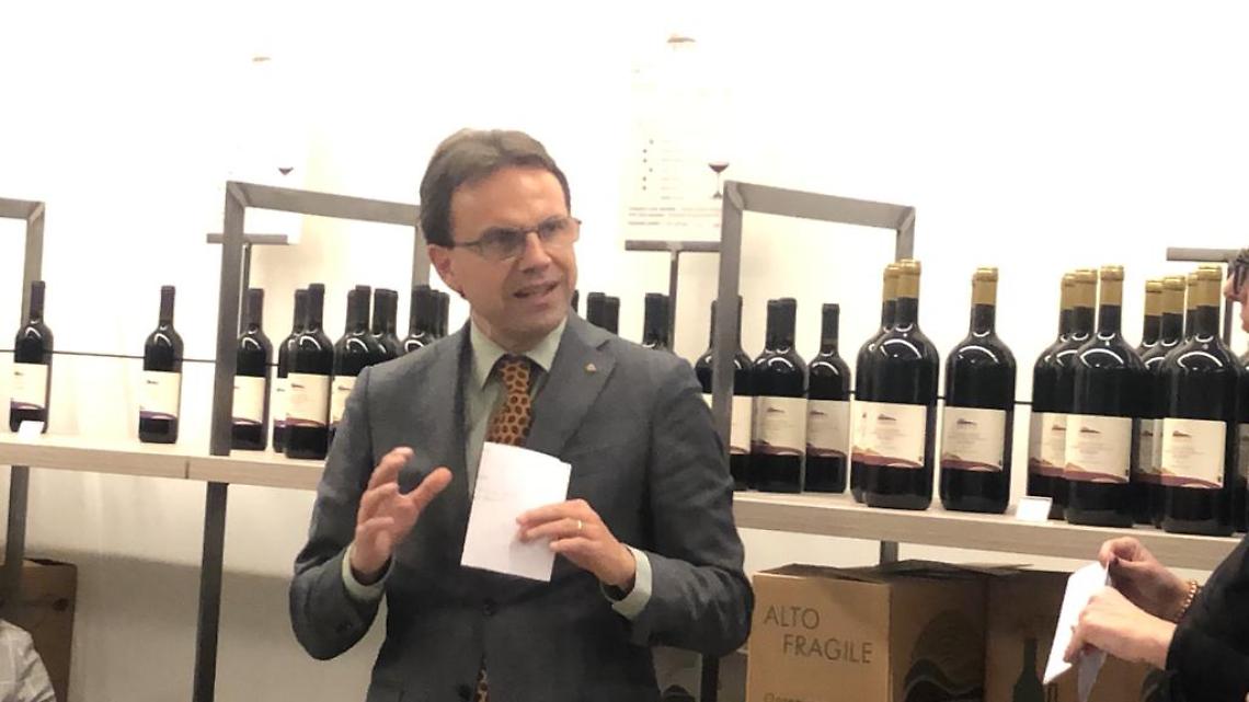 Altri 30 milioni di contributi per negozi di abbigliamento, piscine, ristoranti ecc..