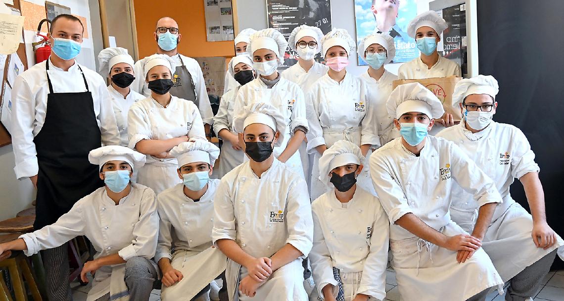 SETTIMO TORINESE. “Love Food”, i giovani cuochi scaldano il cuore della città