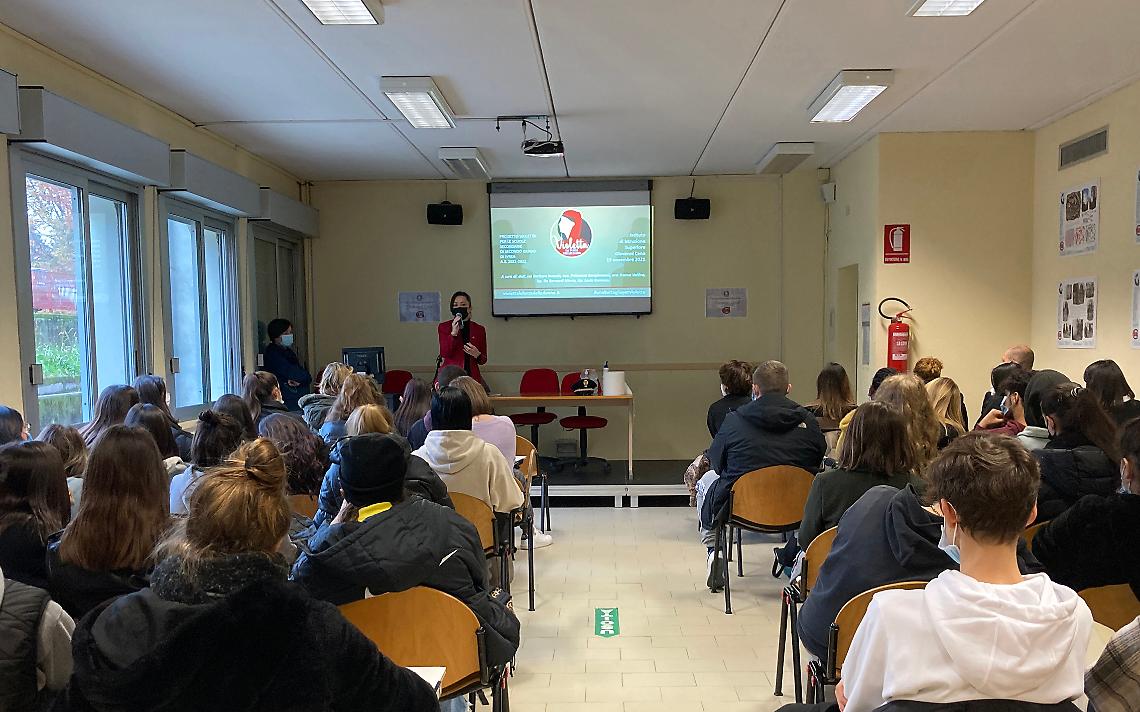 IVREA. Violetta la forza delle donne nella giornata internazionale contro la violenza sulle donne