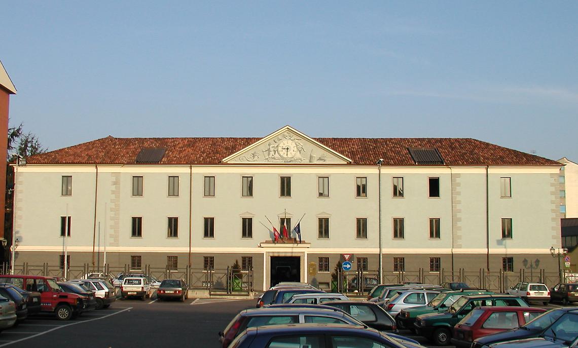CHIVASSO. 90 mila euro per fare la manutenzione di Palazzo Einaudi