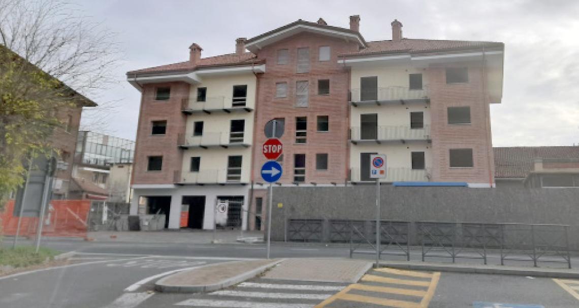 CASTELLAMONTE. Piazza della Repubblica presto di nuovo disponibile per tutti