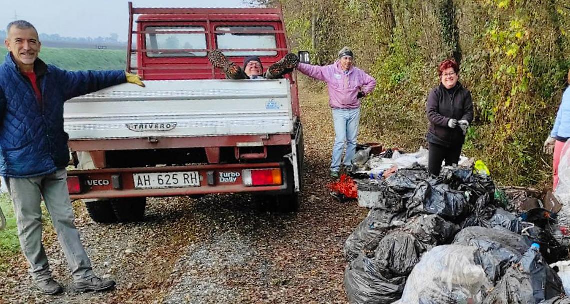 SALUGGIA. I volontari hanno raccolto i rifiuti