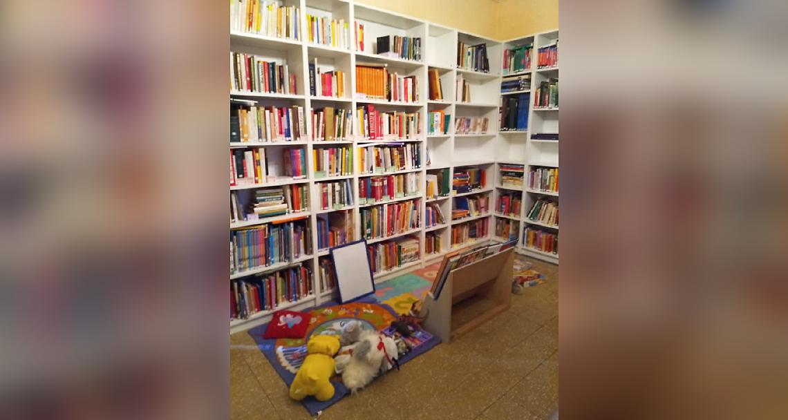 SALUGGIA. Il “PuntoLibro” nella nuova sede aiuta gli studenti a fare i compiti