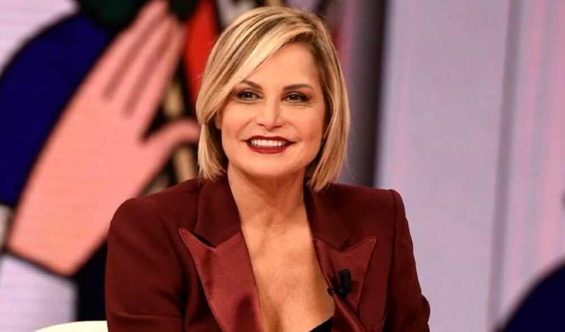 CHIVASSO. Simona Ventura madrina del FestivaLieve di Asti