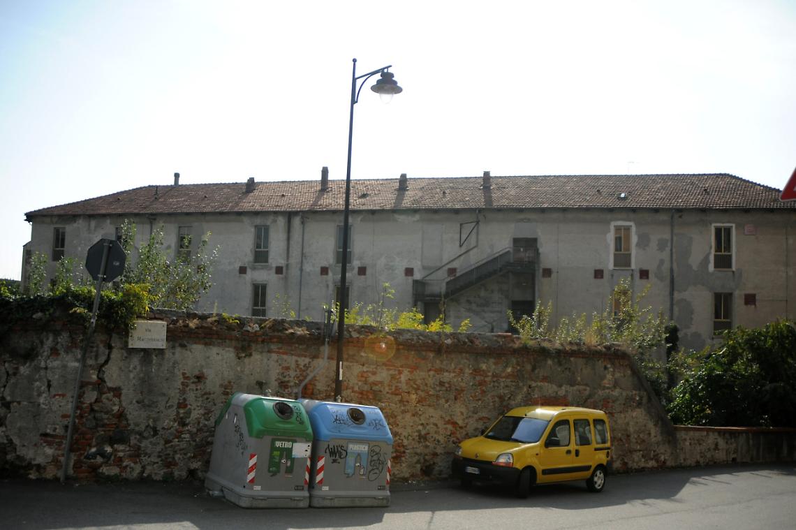  Ex Cena, sono cominciati i traslochi, l’11 marzo tutti in piazza Ottinetti 
