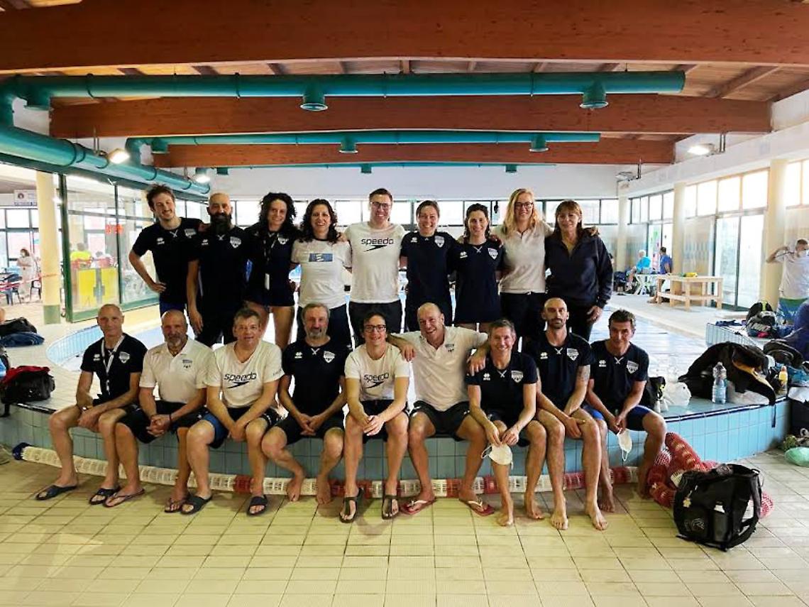 NUOTO. I Master della Nuotatori Canavesani quinti al Trofeo Città di Tortona