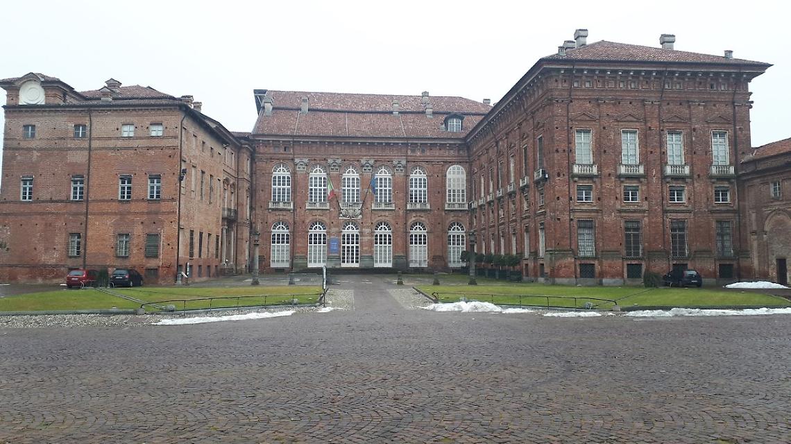 AGLIE'. Intorno al Castello Ducale un paese ricco di storia e idee per il futuro