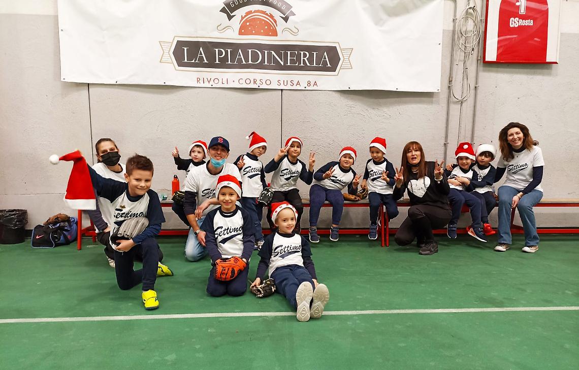 BASEBALL. Il mini baseball del BC Settimo al torneo Babbo Natale 2021