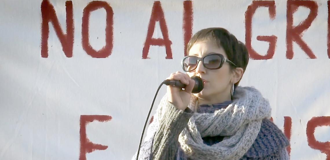 IVREA. La scuola Falcone sospende Chiara Tinuzzo. Lei contesta e resiste