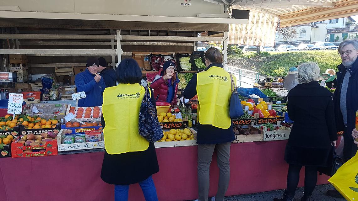 BAIRO. Al Centro Amor Bairo raccolti 250 euro: comprati beni per la Caritas rivarolese