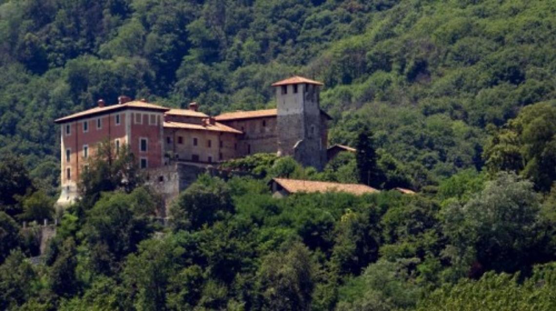 CASTELLO ROSSO DI LORANZÈ