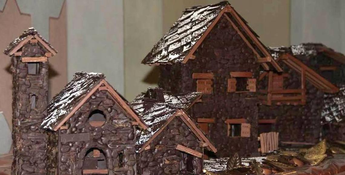 MEZZENILE. Raccolti 5mila euro col presepe di cioccolato