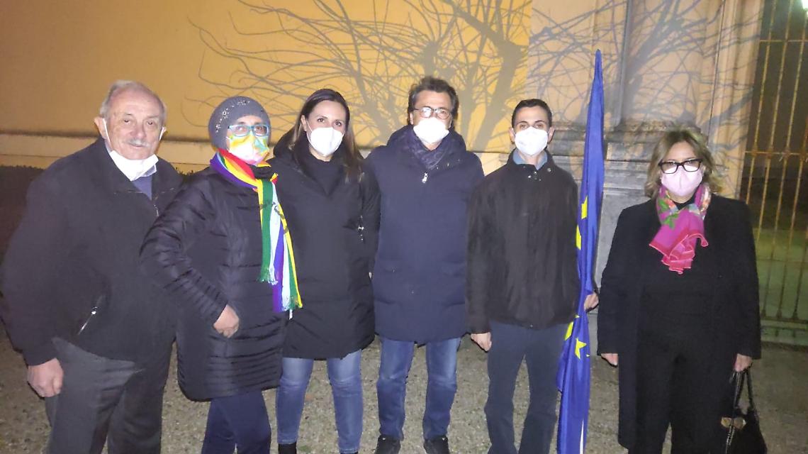 CIRIE'. Candele accese a Palazzo D'Oria per dire "No" alla guerra