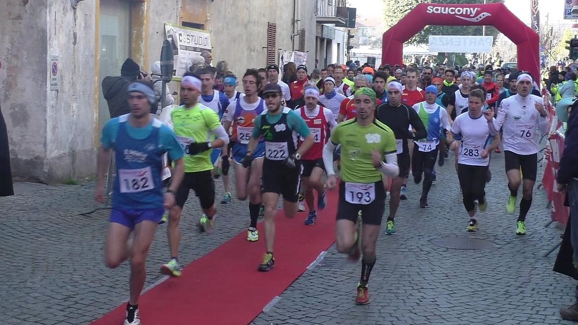 MONTALTO DORA. La  "Castle night trail" sarà suggestiva e...in notturna!