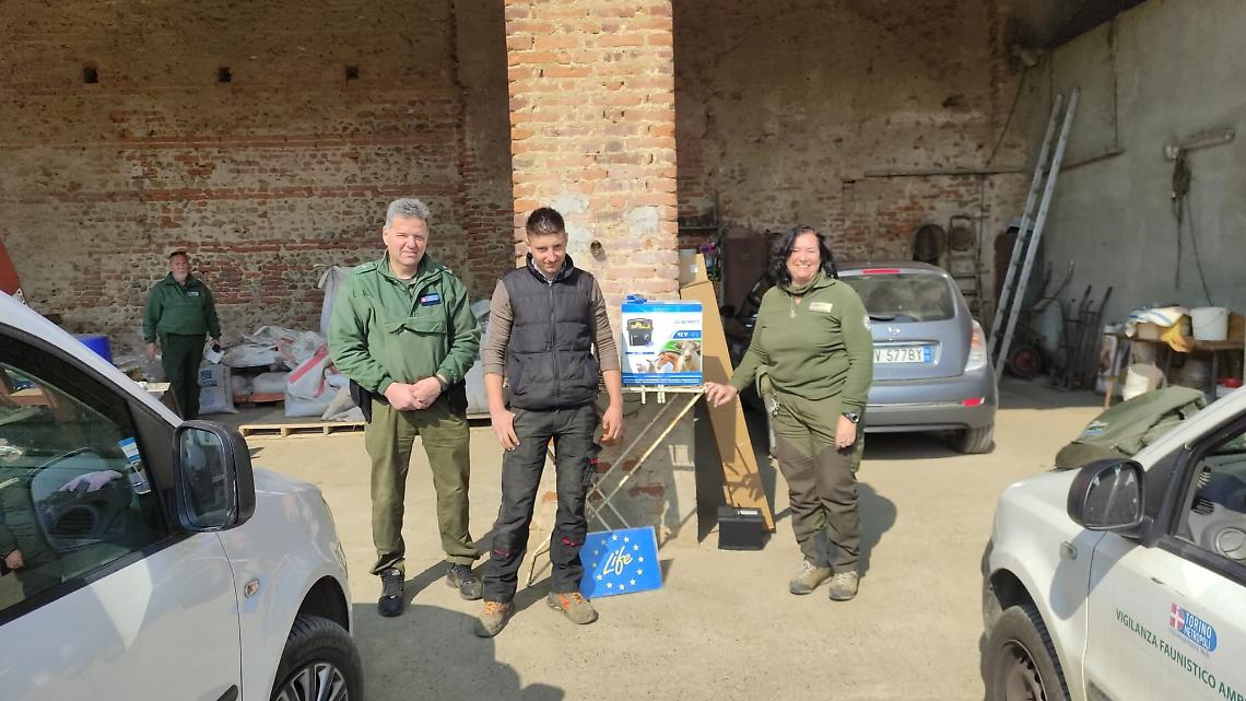 DRUENTO. Un recinto elettrificato per  difendere gli animali dai lupi