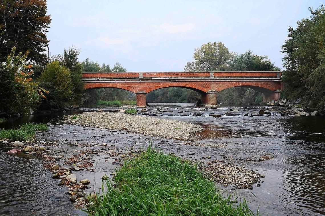VENARIA. Brescia chiede di ripensarci:  “Il Ponte Castellamonte non va abbattuto, è un pezzo di storia”