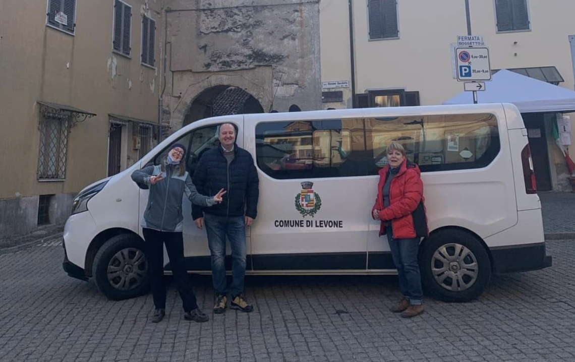 LEVONE. E' arrivato in Polonia il pullmino coi materiali donati dai cittadini