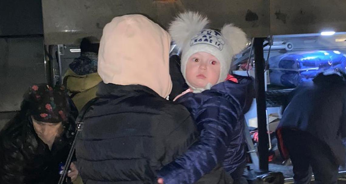 CAVAGNOLO. All'Abbazia di Santa Fede in arrivo due pullman con 120 profughi in fuga dall'Ucraina