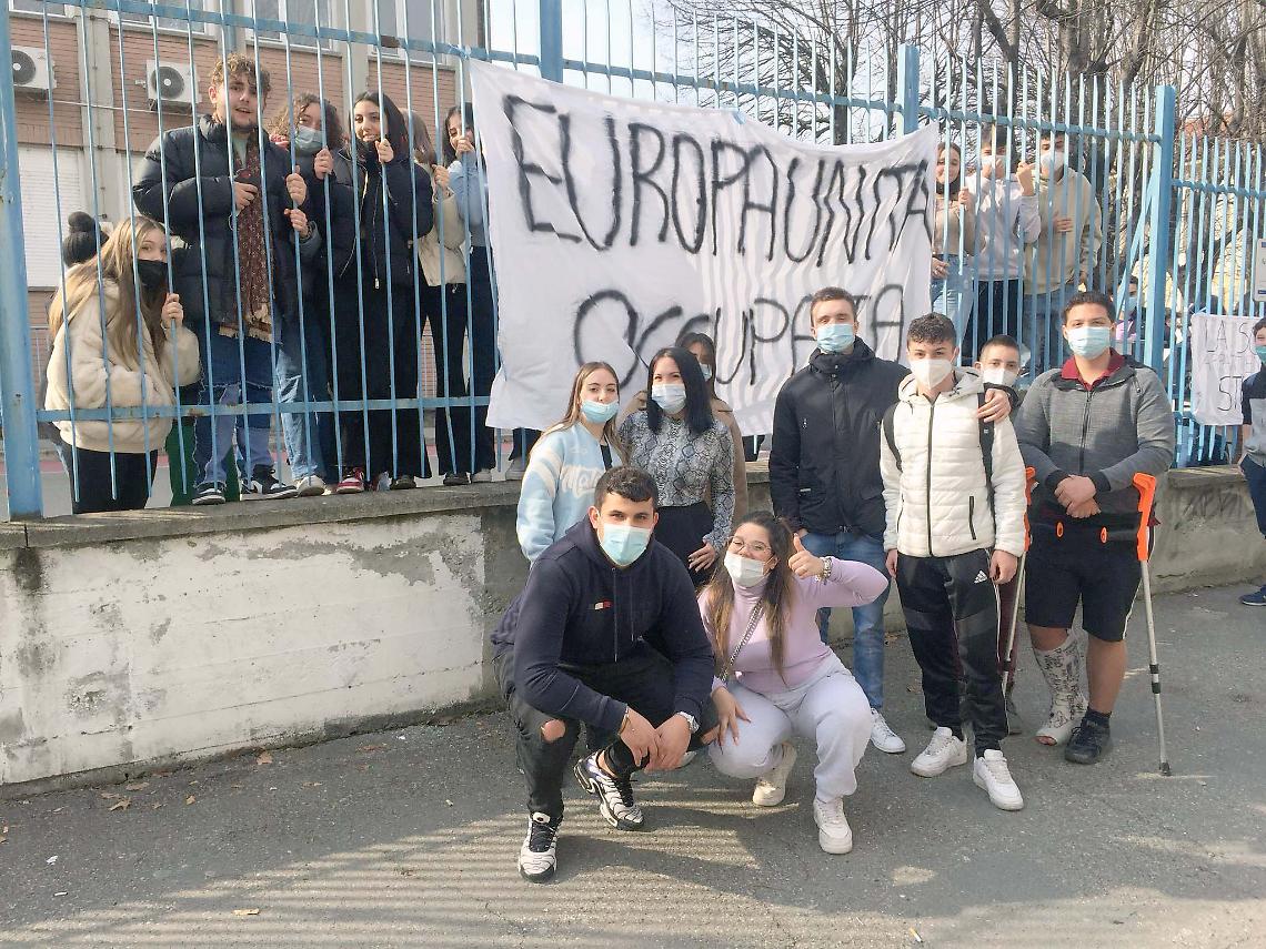 CHIVASSO. All'Europa Unita due giorni di piena occupazione: “Vogliamo più sicurezza!”