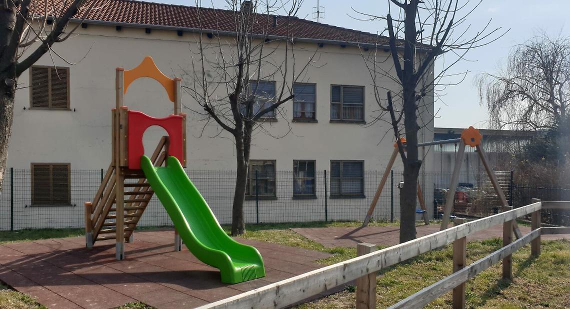 BORGOFRANCO. Il nuovo parco giochi dedicato a "Enrico Benone"