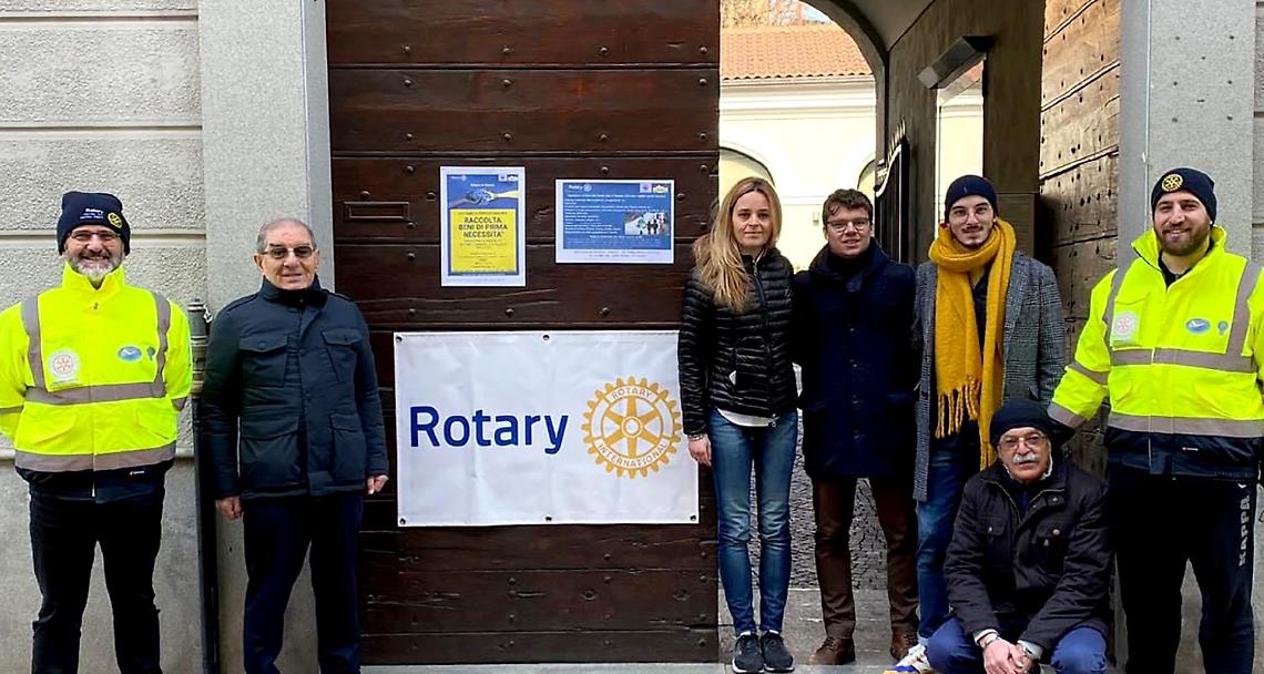 SETTIMO TORINESE. Il Rotary Club raccoglie farmaci e poi partirà per l’Ucraina