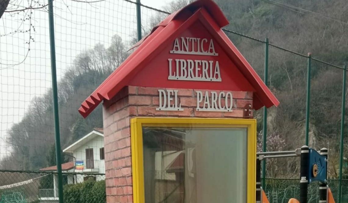 SALERANO. Inaugurata l’antica libreria. Era un freezer per i gelati