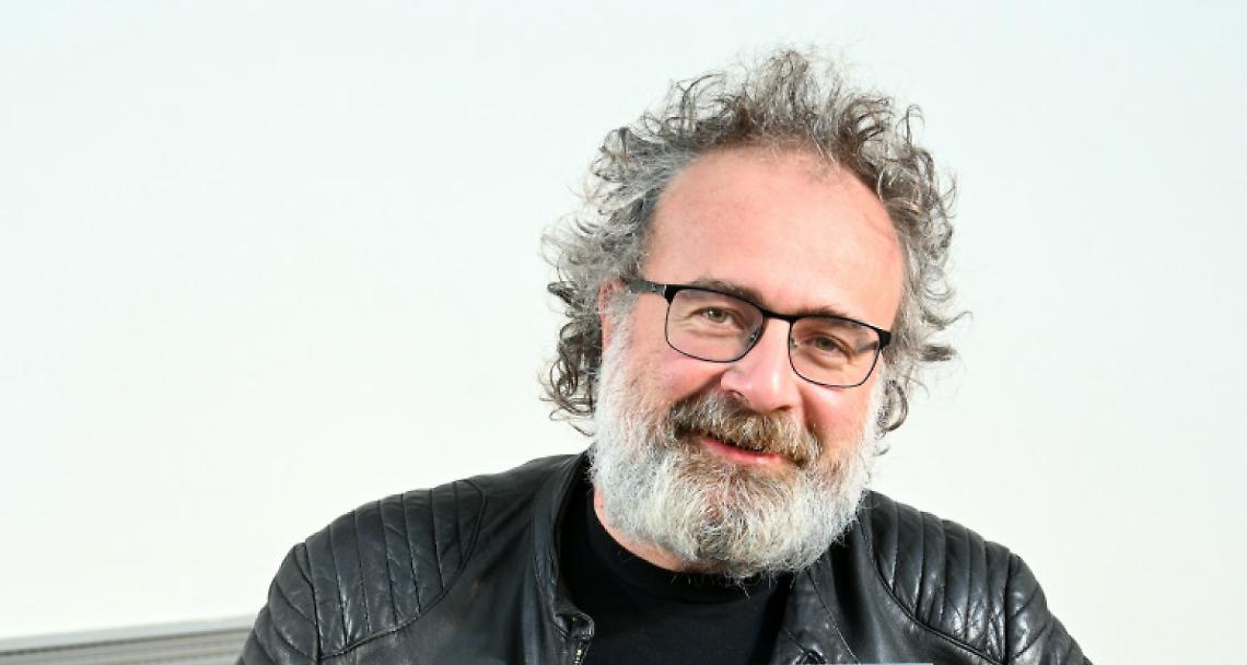 SETTIMO TORINESE. Saudino: “Ribellarsi con filosofia per non fermarsi alle apparenze” (VIDEO)