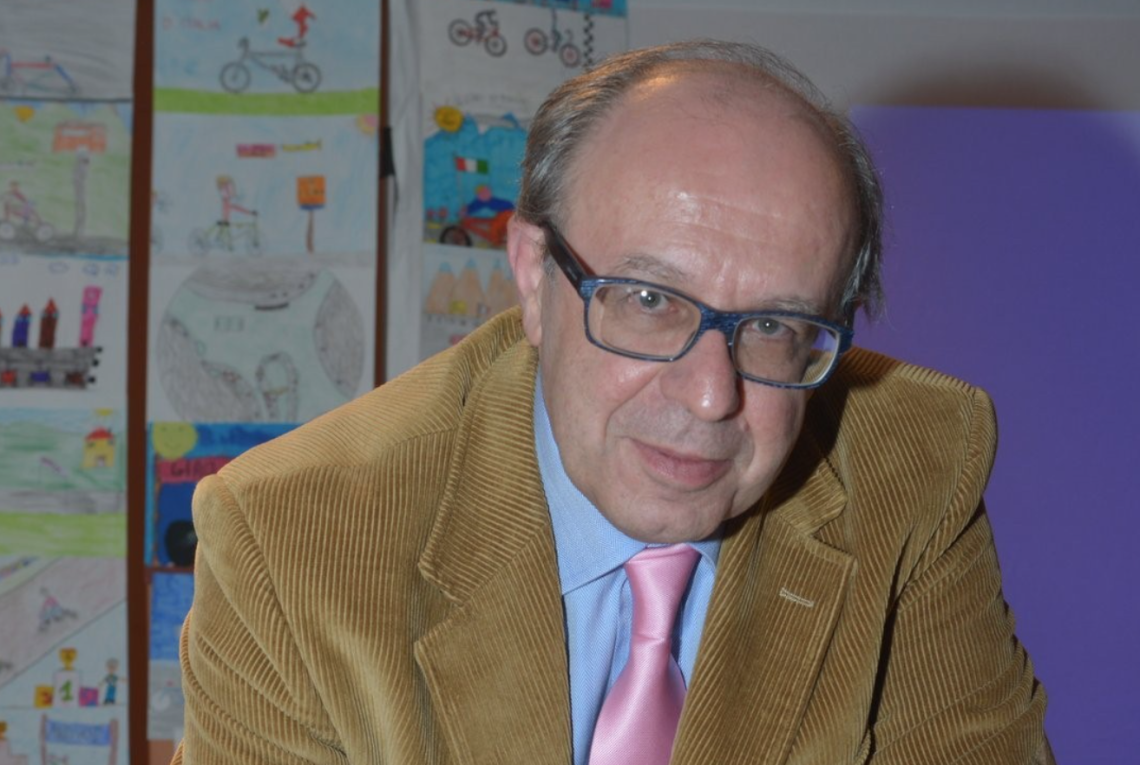 IVREA. "Il Piemonte in bicicletta": il nuovo libro di Tiziano Passera