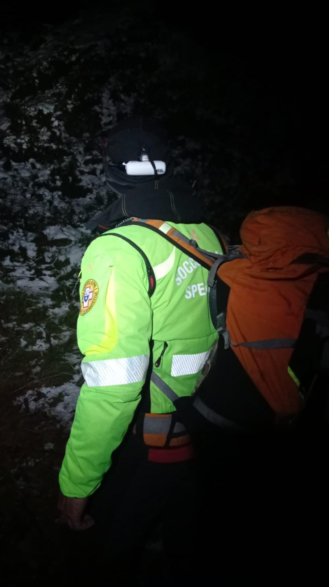 Bloccato con il cane sul Monte Gragliasco