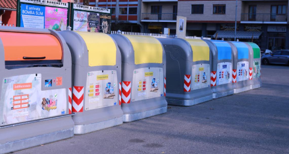 BANCHETTE. Ancora rifiuti: Mazza risponde alle fake news