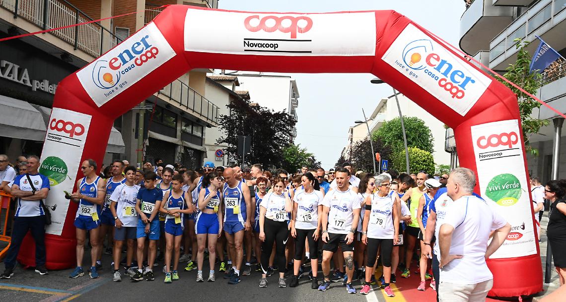 SETTIMO TORINESE. StraSettimo per 600 podisti,  la festa ritrovata dello sport (IL VIDEO)