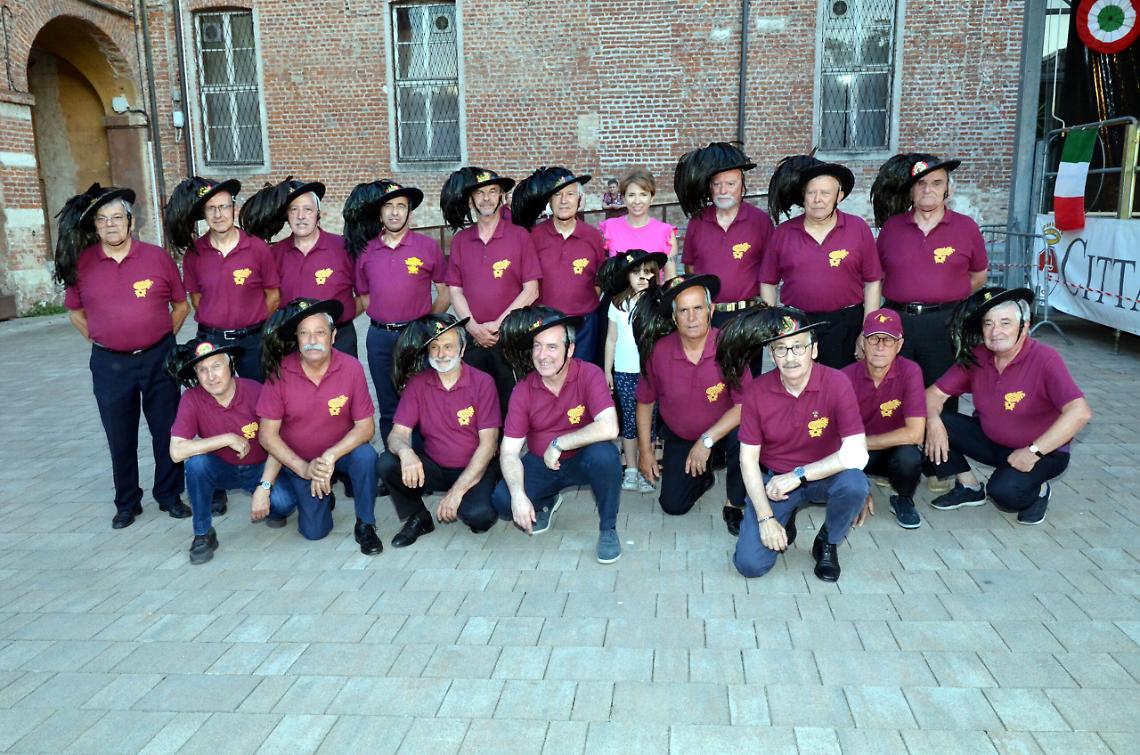 CHIVASSO. Bersaglieri in festa per i 50 anni della sezione Brunato (fotogallery)